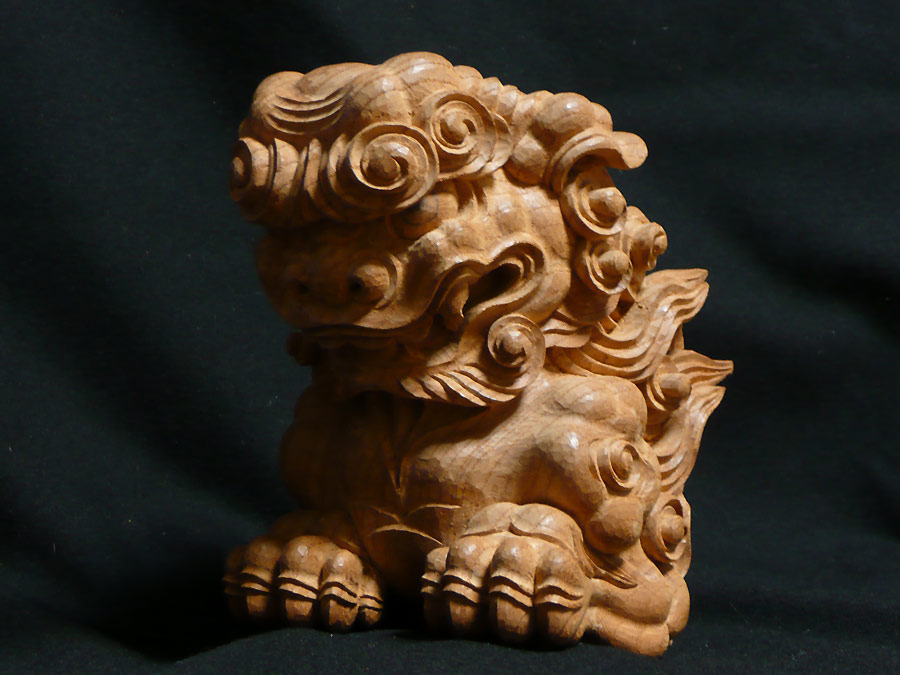 木鼻彫刻「獅子」